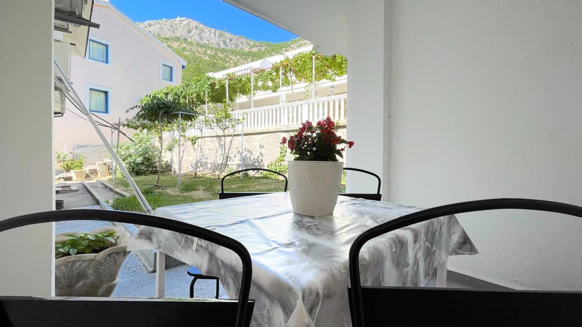 Apartments Antonela Sveti Stefan Exterior photo