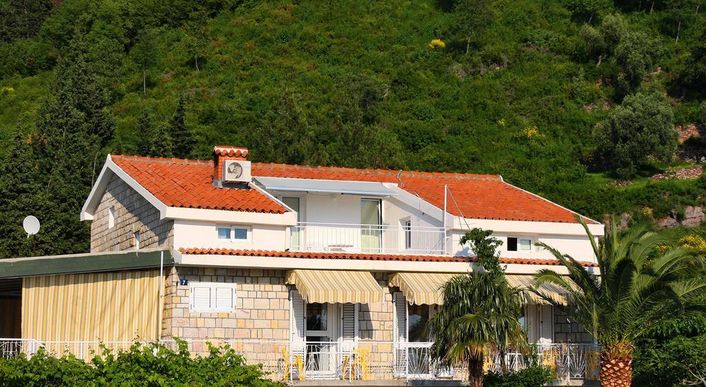 Apartments Antonela Sveti Stefan Exterior photo